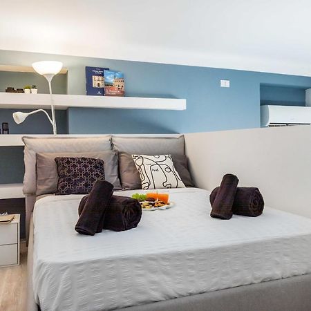 Duomo In 8 Stops Suite Deluxe Loft Милан Экстерьер фото