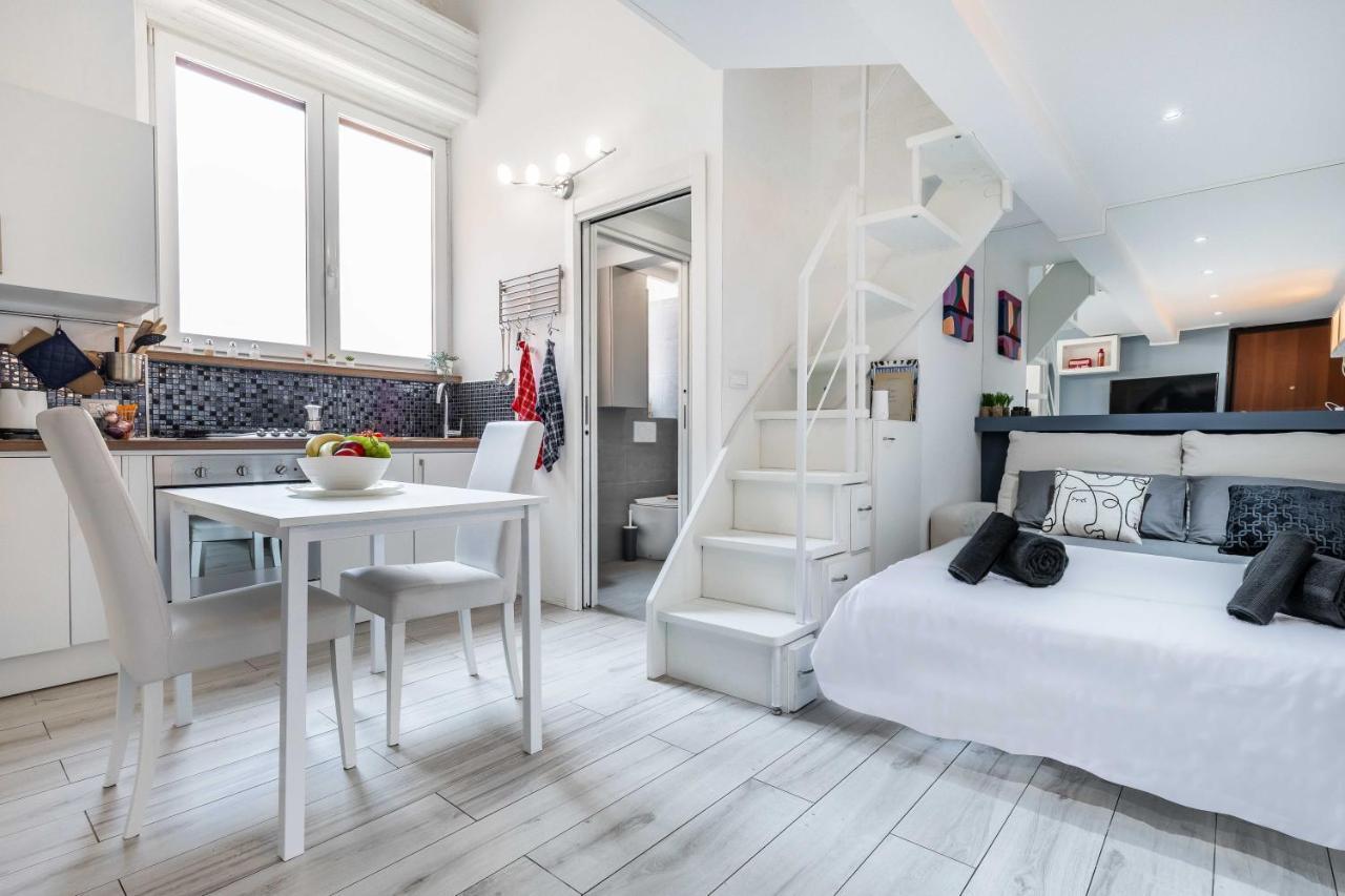 Duomo In 8 Stops Suite Deluxe Loft Милан Экстерьер фото